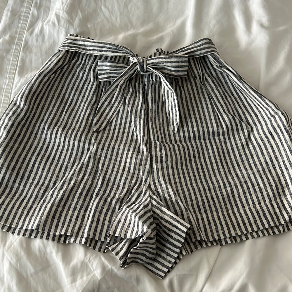 BCBG shorts